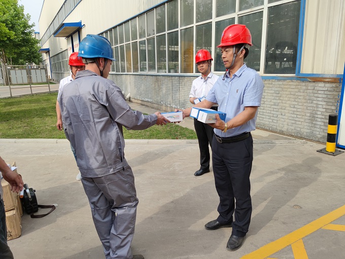 图片4。.jpg 图片4。.jpg